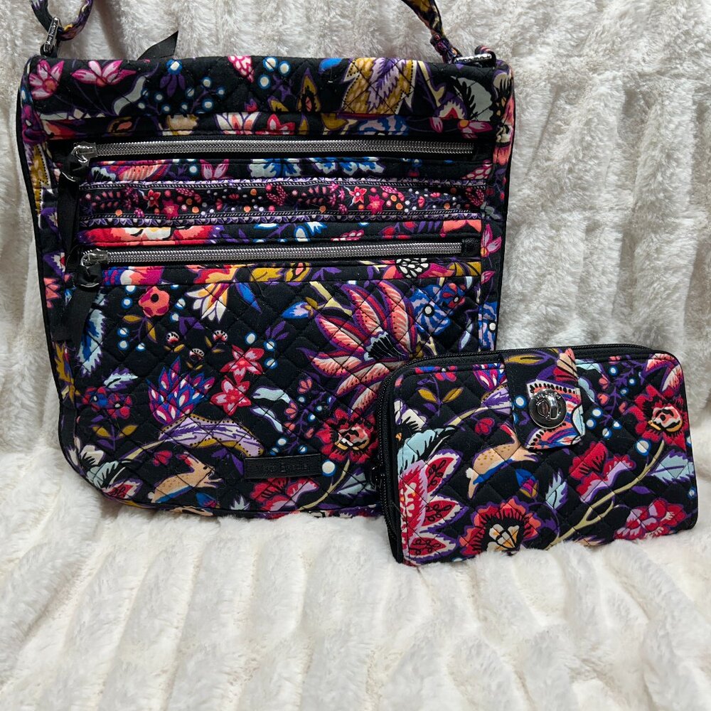 Vera Bradley Triple Zip Hipster & Wallet Set in Foxwood